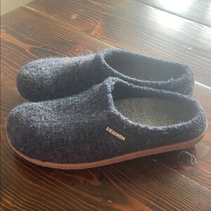 Giesswein Women’s Merino Wool Clog Shoes Navy Blue
